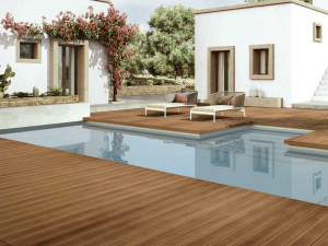 Pavimento in legno per esterno